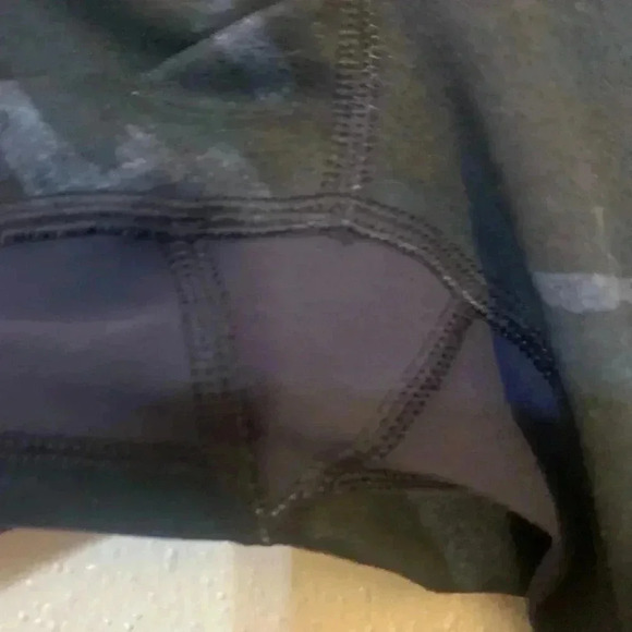 Lululemon Wunder Under Cropped Athletic Leggings *Full-On Luon - Picture 6 of 8